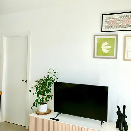Casita - Stunning New With Views With Private Parking Space *